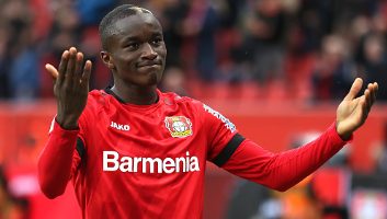 Bayer Leverkusen 2 – 0 Augsburg | Xem lại trận đấu