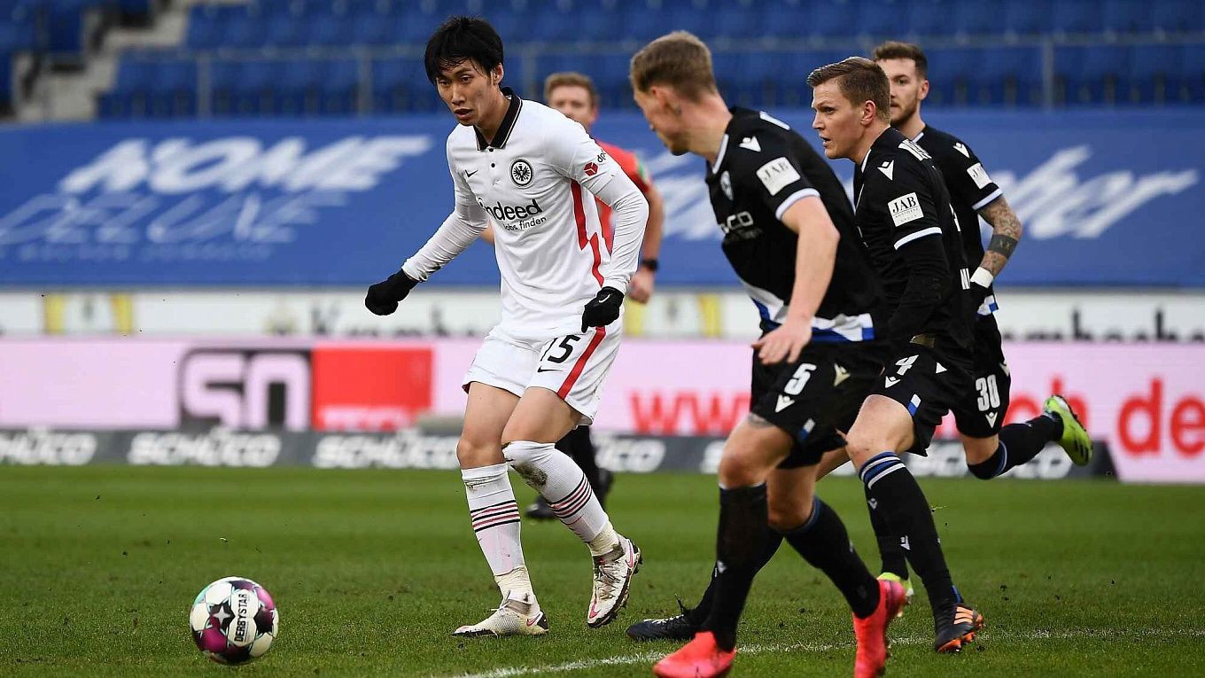 Highlight trận đấu Arminia Bielefeld  vs  Eintracht Frankfurt  ngày 28/08 | Xem lại trận đấu