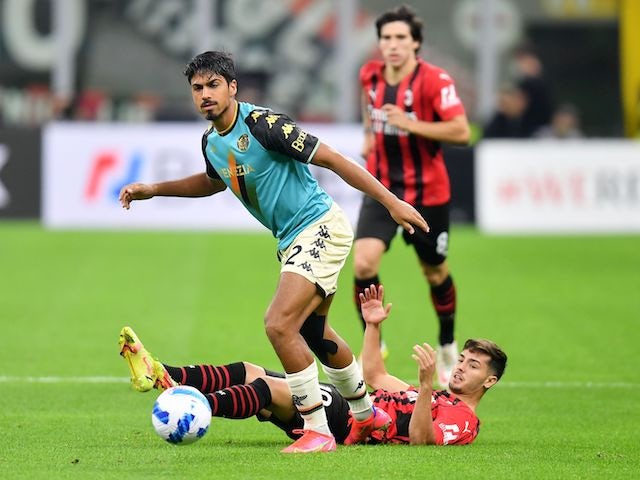 Highlight trận đấu Venezia vs Hellas Verona ngày 05/12 | Xem lại trận đấu