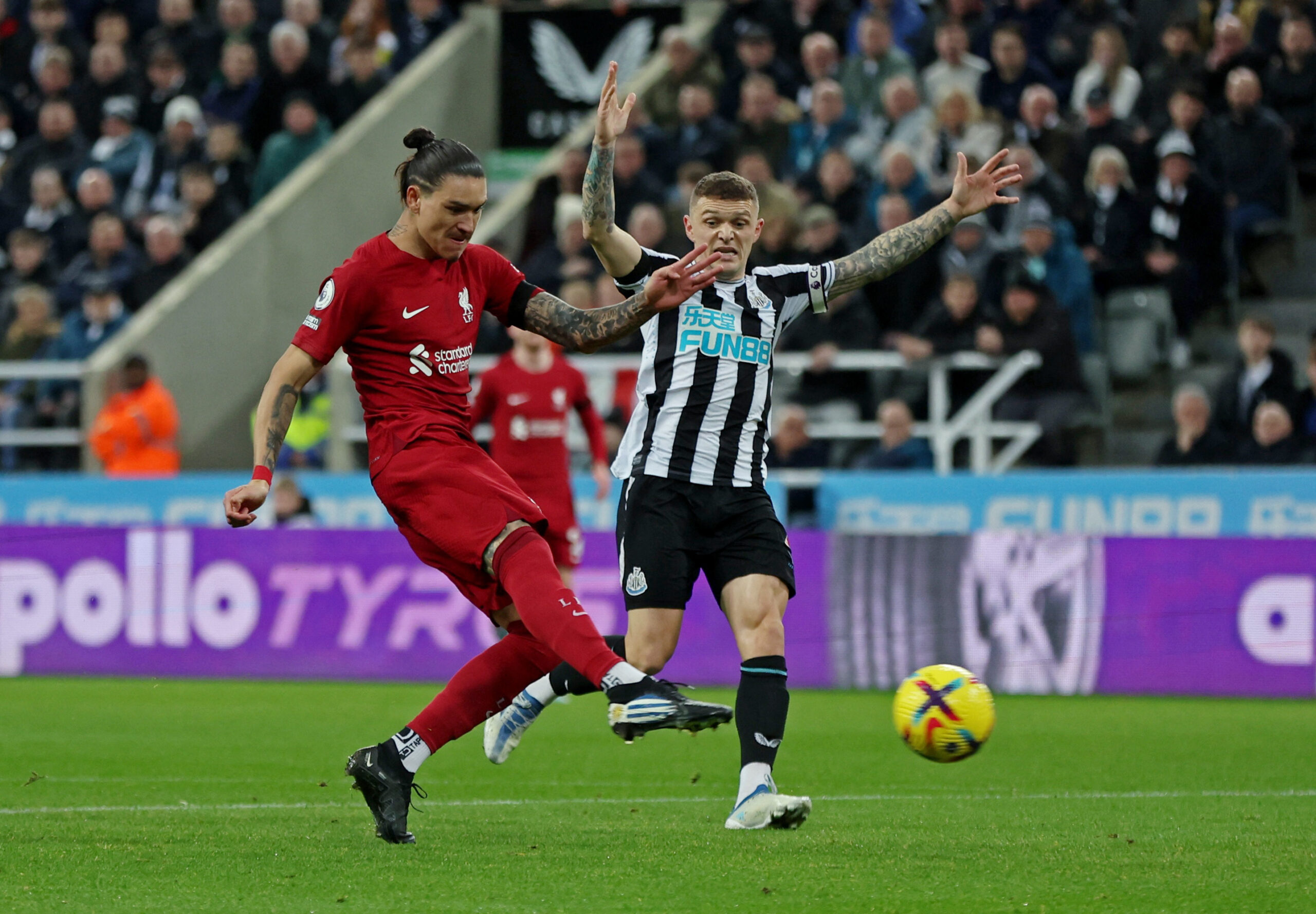newcastle-united-vs-liverpool-2230-27-08-103702.jpg