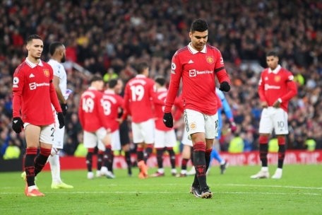 buon-lan-dau-tien-trong-lich-su-nha-man-united-de-thua-4-7-tran-dau-tien-cua-mua-giai