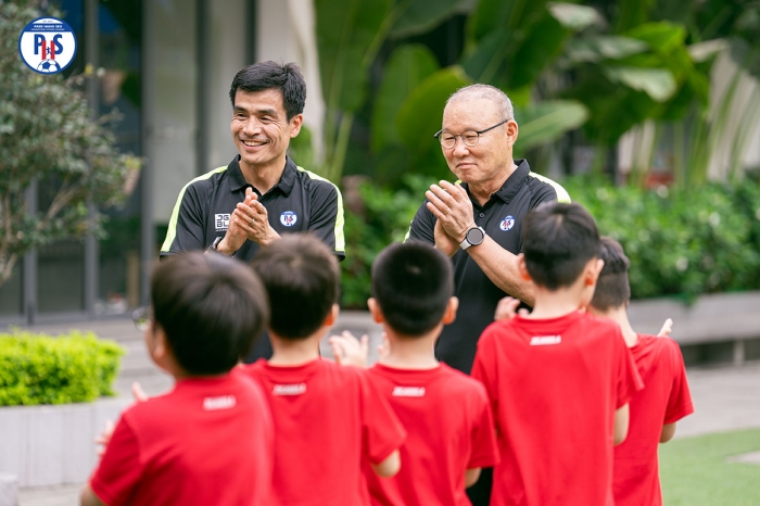 campuchia-len-tieng-tuong-lai-hlv-park-hang-seo-co-bien