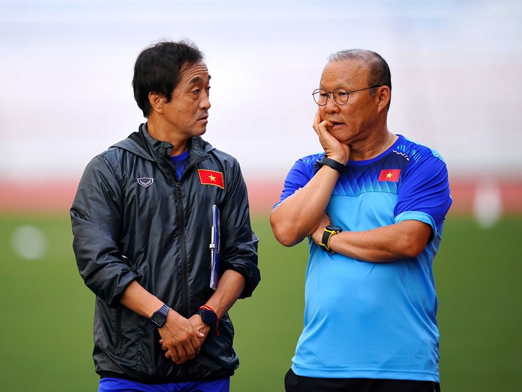 dai-dien-cua-hlv-park-hang-seo-phu-nhan-chuyen-ong-ky-hop-dong-voi-clb-tp-hcm