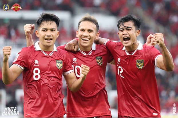 chuyen-gia-indo-ve-kich-ban-dep-nhu-mo-cho-doi-nha-thang-dtvn-de-di-tiep