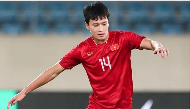 hoang-duc-thua-nhan-tung-co-mau-thuan-voi-hlv-troussier